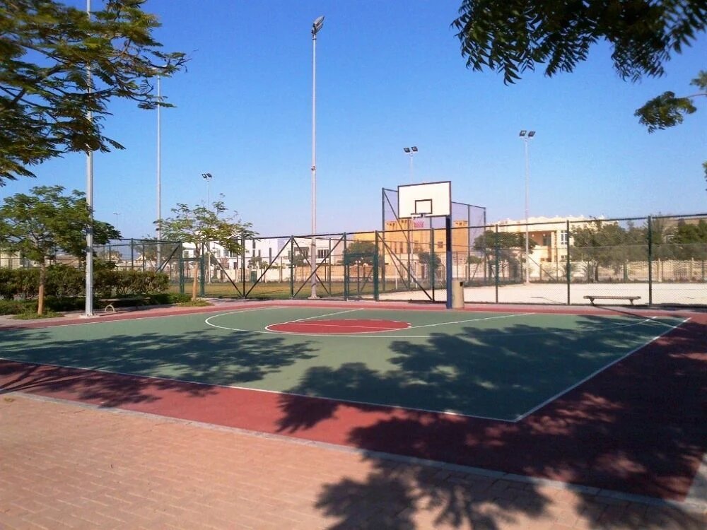 basketball court at al barsha pond park